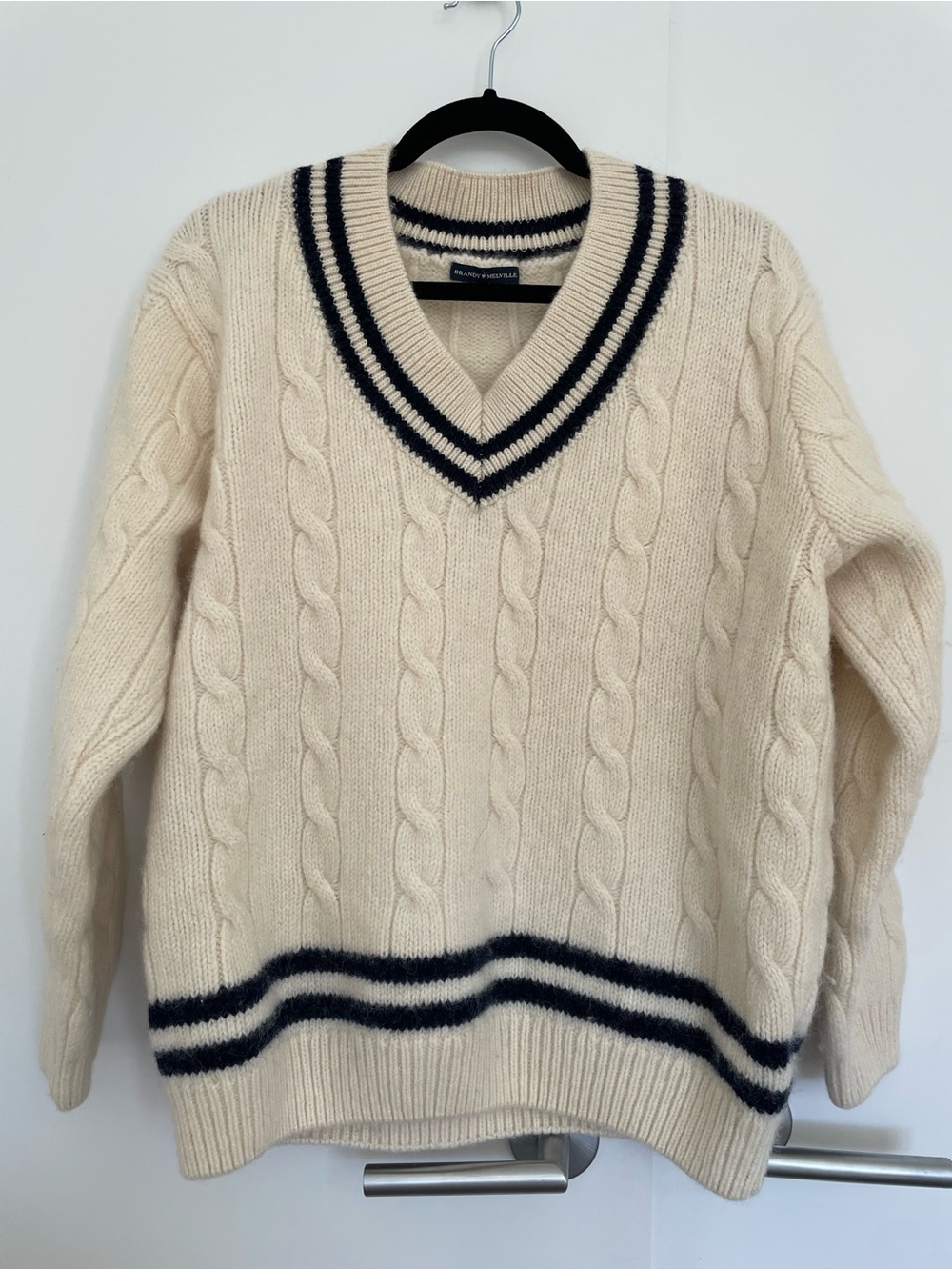 Brandy Melville Nikki Wool Cable Knit Sweater Cream Navy